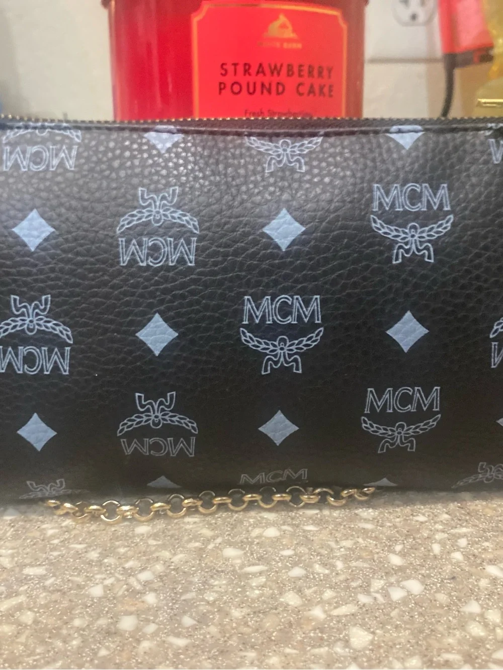 Luxury Black Logo Chain Shoulder Bag with Gold Plaque